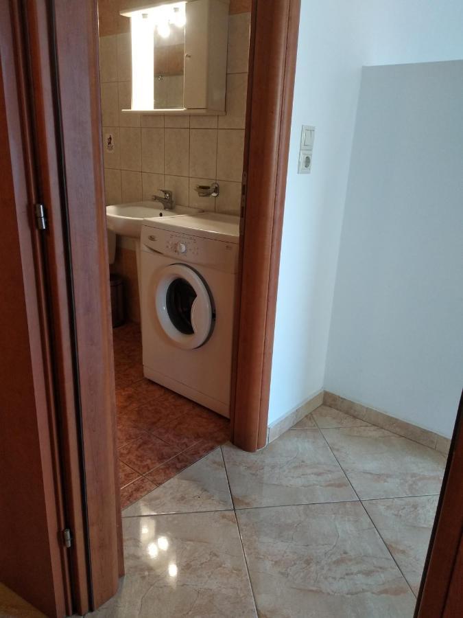 Ton Mari Apartments Палеохора Экстерьер фото