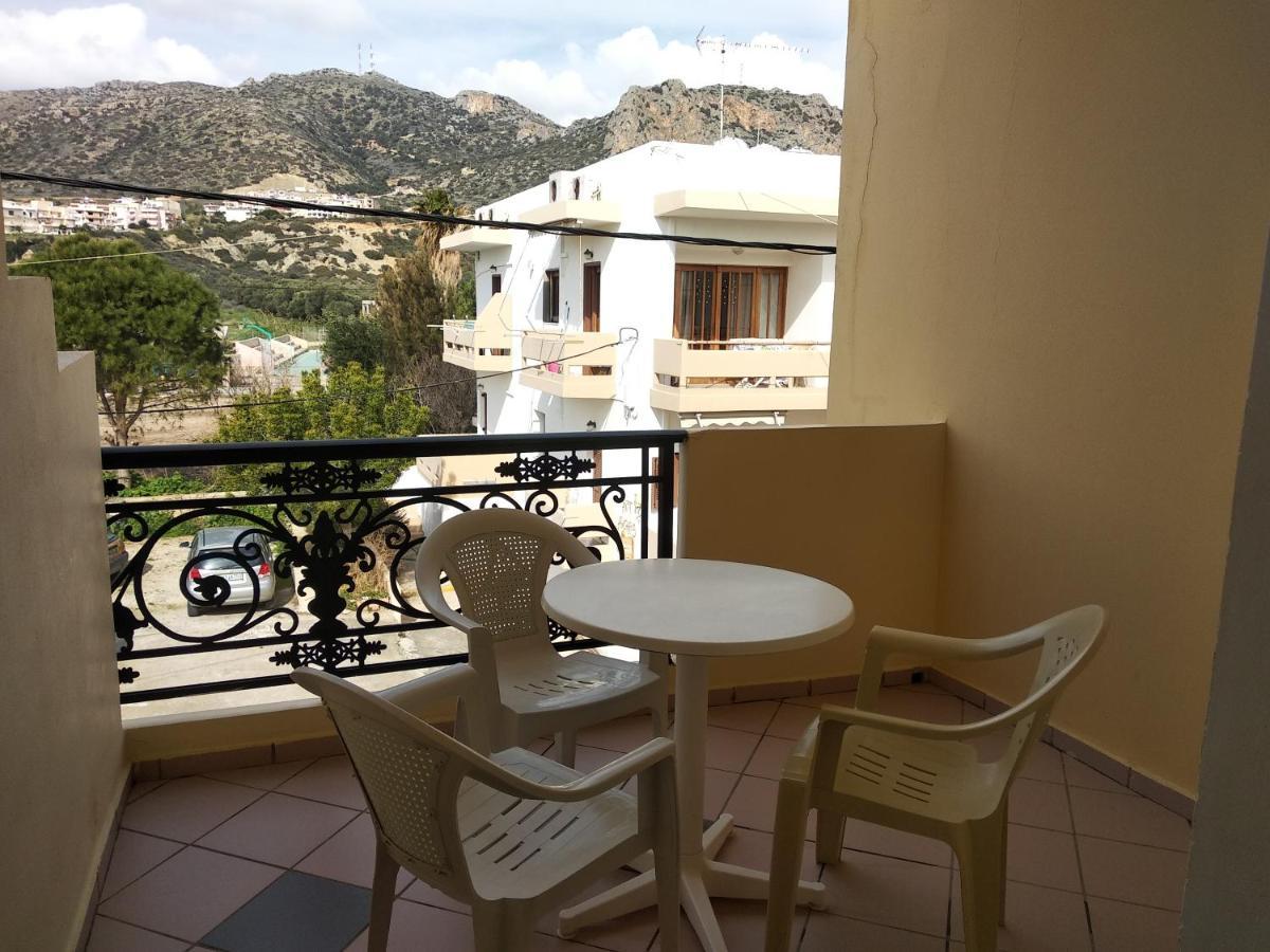 Ton Mari Apartments Палеохора Экстерьер фото